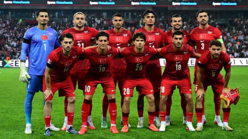 Belçika ilə oyundan öncə Türkiyə yığmasında 2 itki