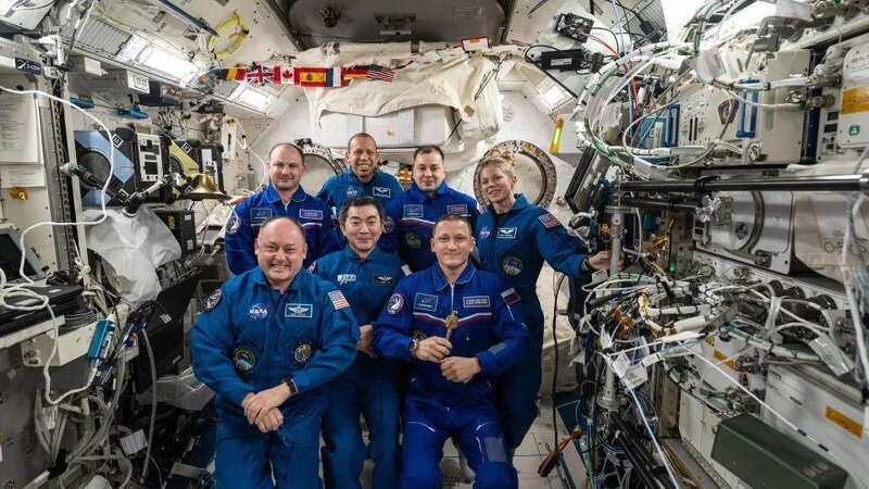 NASA “Crew Dragon”un Yerə qayıdacağı tarixi açıqlayıb