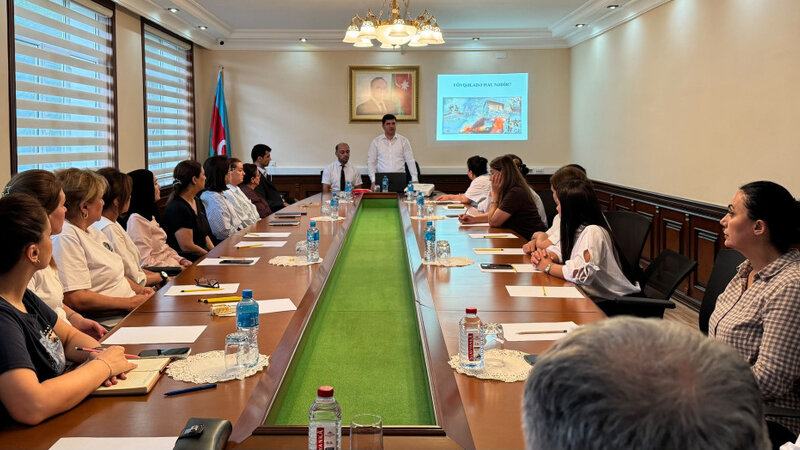 FHN Sumqayıtda əlilliyi olan şəxslərə xidmət göstərənlər üçün maarifləndirmə tədbiri keçirdi