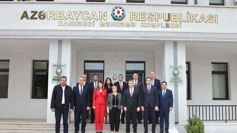 Gürcüstan Ali Məhkəməsinin sədri Xankəndi Məhkəmə Kompleksində oldu