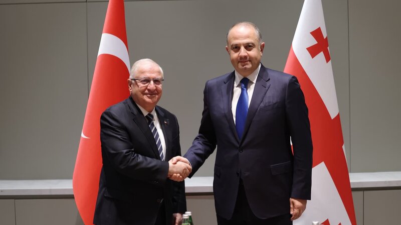 Türkiyə və Gürcüstan müdafiə nazirləri Şuşada görüşdülər
