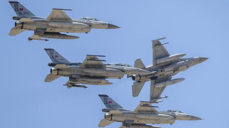 NATO qırıcıları Litvaya görə havaya qaldırıldı