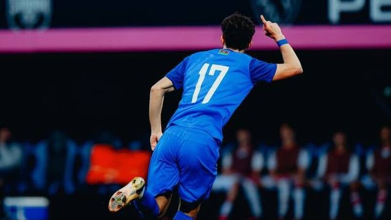 U-21 millimizdən tarixi nəticə