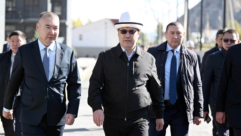 Qırğızıstan Prezidenti Türkmənistana səfər edəcək