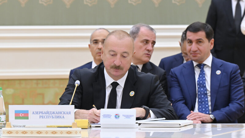 Türkmənbaşı şəhərində sənədlərin imzalanması mərasimi olub