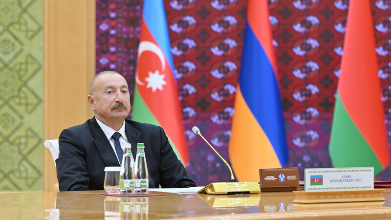 İlham Əliyev: Azərbaycan regionun əsas nəqliyyat qovşaqlarından biri kimi mövqelərini möhkəmləndirir