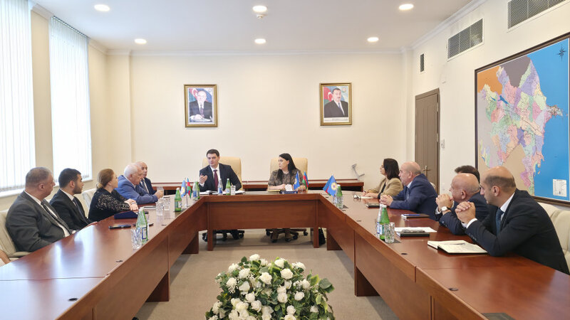 FHN yanında İctimai Şuranın üzvləri Dövlət Agentliyində görüş keçiriblər -