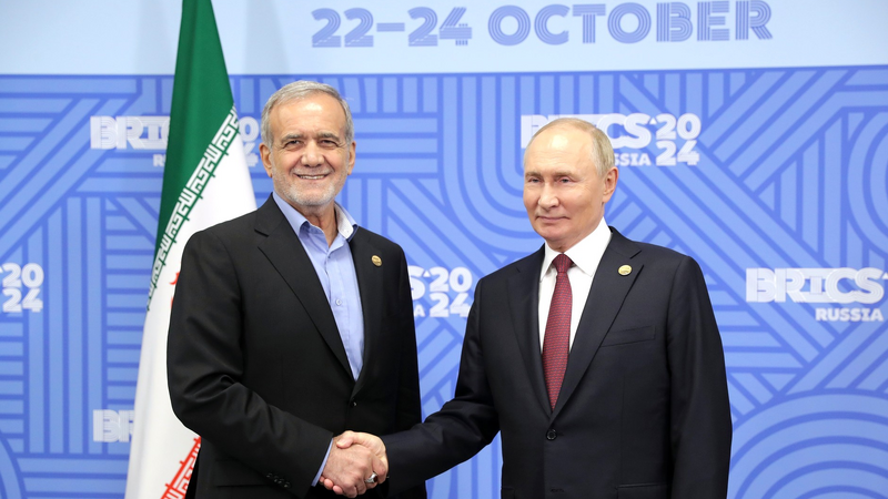 Pezeşkian Putinlə görüşdə Tramp üçün heç bir mesaj çatdırmayıb