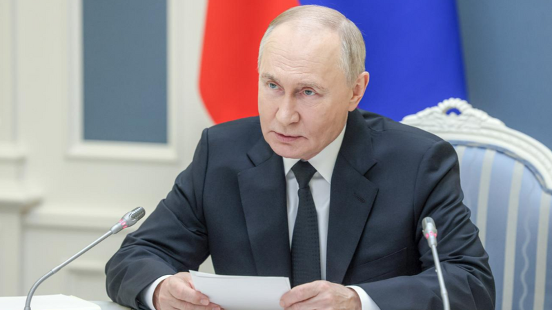 Vladimir Putin İlham Əliyevi Rusiyaya dəvət etdi