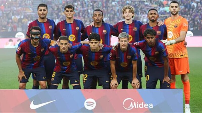"Barselona" 3 futbolçusunu İstanbula aparmayacaq