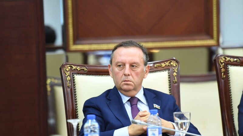 Samir Vəliyev: Məktəblərdə vahid geyim təhsil siyasətinin vacib tərkib hissəsidir