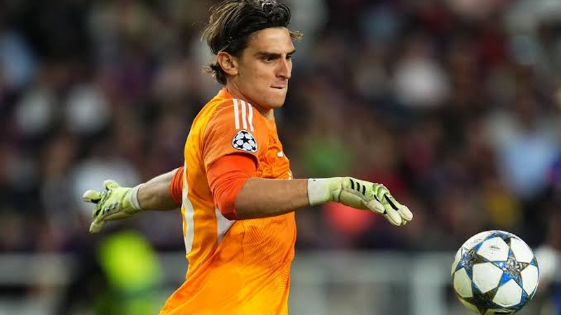 "Liverpul" Yunanıstan millisinin qapıçısını transfer etmək istəyir