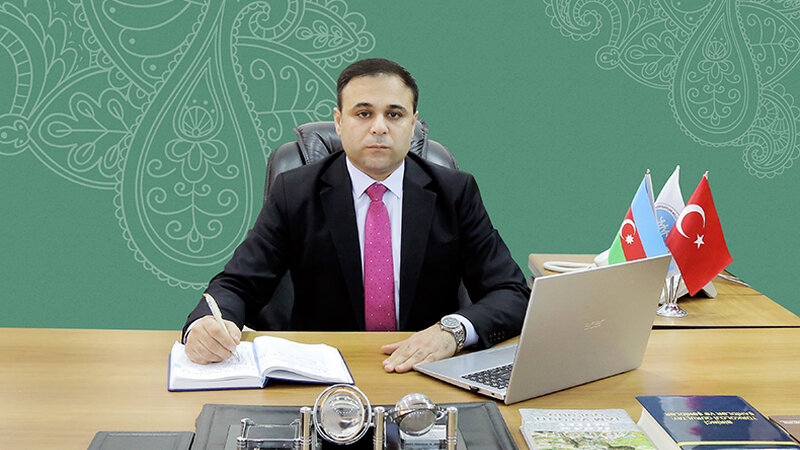 Direktor: Məktəbdə vahid geyim qaydası bərabərliyi, dünyəvi təhsil mühitini və ümumi qaydalara hörməti ifadə edir