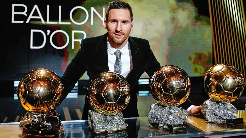 Messi “Qızıl top”un yeni sahibinə mükafatı təqdim edə bilər