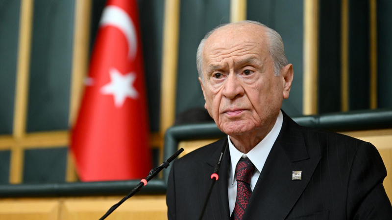 MHP lideri Azərbaycana qarşı hicab kampaniyasına reaksiya verdi