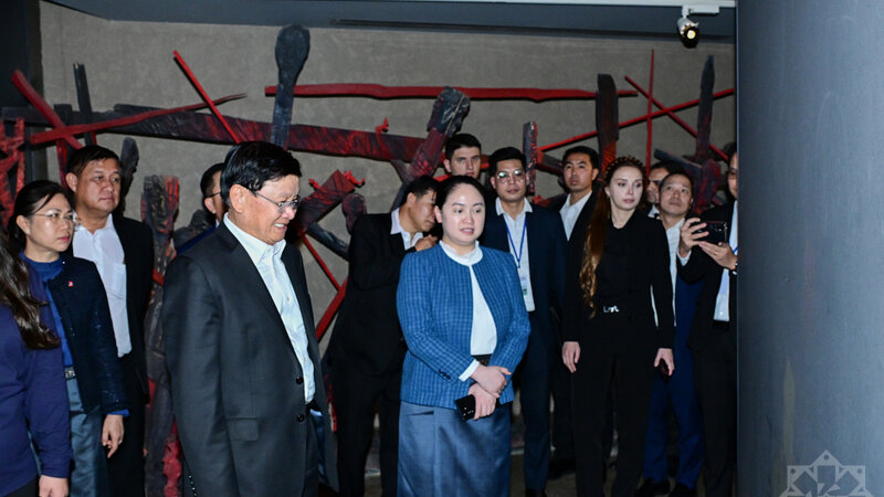 Laos Prezidenti “Yanardağ” Dövlət Tarix-Mədəniyyət və Təbiət Qoruğunu ziyarət edib