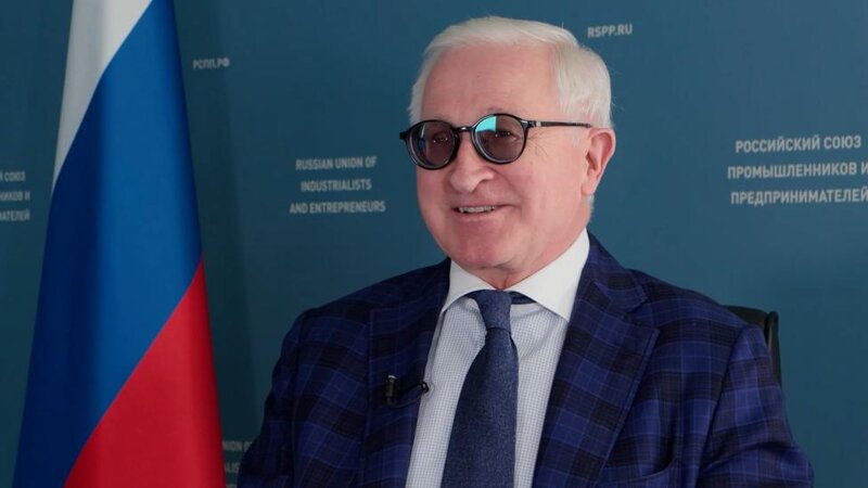 "Rusiya ilə ABŞ arasında dizellə bağlı razılaşma sanksiyaların ləğvi üçün presedent ola bilər"