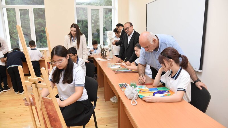 İncəsənət Gimnaziyasının binası əsaslı təmirdən sonra istifadəyə verilib