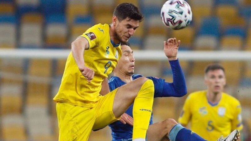 Ukrayna millisinin və "Dinamo"nun keçmiş futbolçusu müharibədə həlak oldu