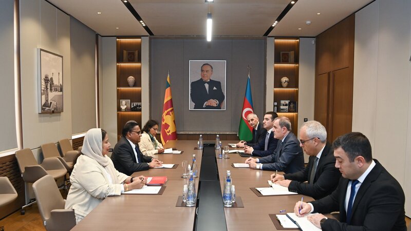 Azərbaycan və Şri-Lanka XİN başçıları ikitərəfli münasibətləri müzakirə etdilər -