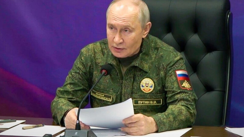 Putin Ukraynanın hərbi sənaye və logistika mərkəzlərinə zərbələrin endirilməsi əmrini verdi
