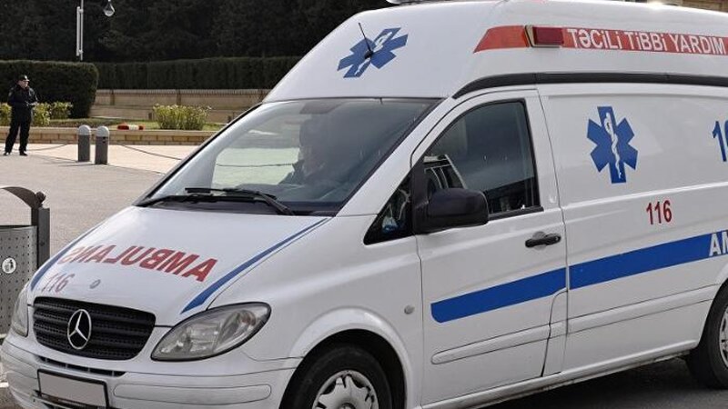 Bakıda təcili yardım maşını piyadanı vuraraq öldürüb