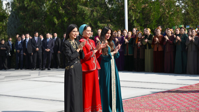 Aşqabadda MAMA “Ana təbiət” beynəlxalq incəsənət sərgisi açılıb