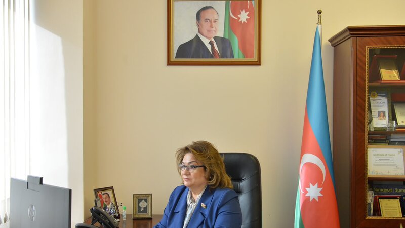 Qadın sahibkarlığına həsr olunmuş onlayn forum keçirilib