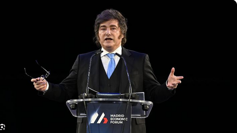 Argentina Prezidenti İspaniya Baş nazirini “rüsvayçı diktator” adlandırdı