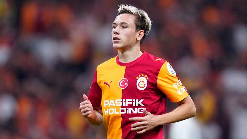 “Qalatasaray”ın futbolçusu İkardinin nailiyyətini təkrarladı