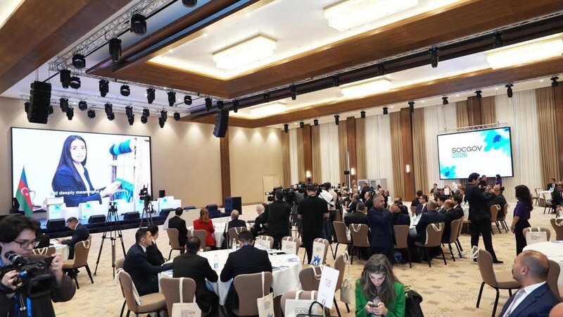 Xankəndidə "SOCGOV 2026: Ağıllı idarəetmə üçün rəqəmsal təhlil" mövusunda beynəlxalq forumu keçirildi