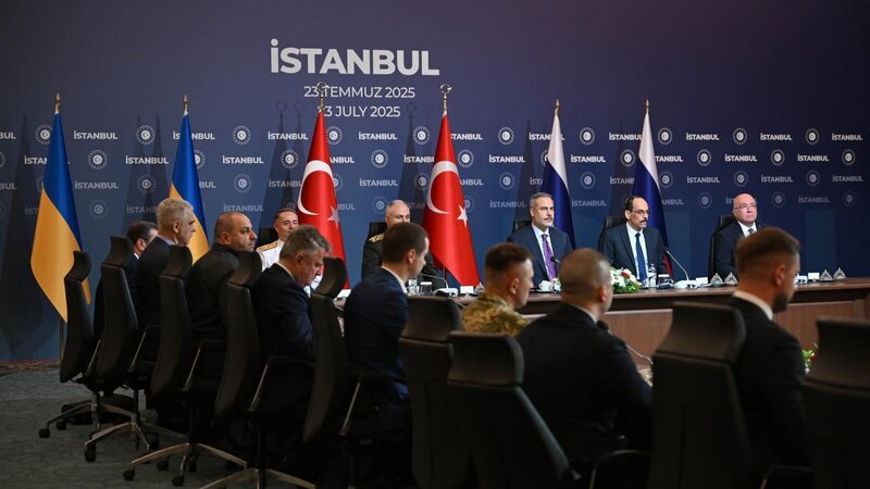 Türkiyə Ukrayna ilə bağlı vasitəçiliyə hazır olduğunu açıqlayıb