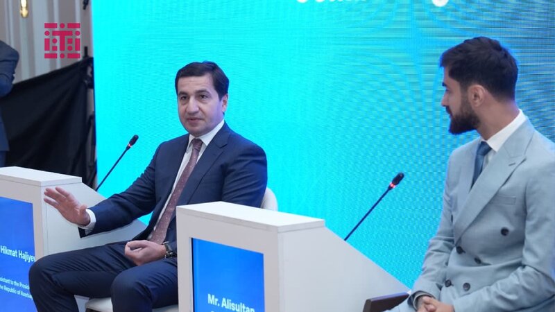 Hikmət Hacıyev: Ermənistan cəmiyyəti azərbaycanlılardan üzr istəməlidir