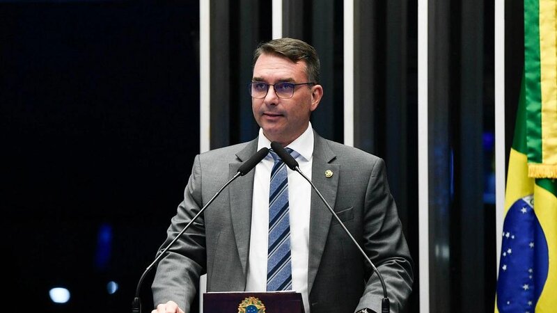 Bolsonaru Braziliyadan qaçdı: ABŞ ölkəyə giriş icazəsi verdi