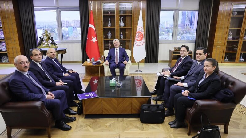 Türkiyə-Azərbaycan əməkdaşlığına dair məsələlər müzakirə edildi