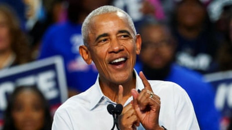 Obama: Ağ Ev Putinə yaltaqlanır, Ukraynaya xəyanət edir