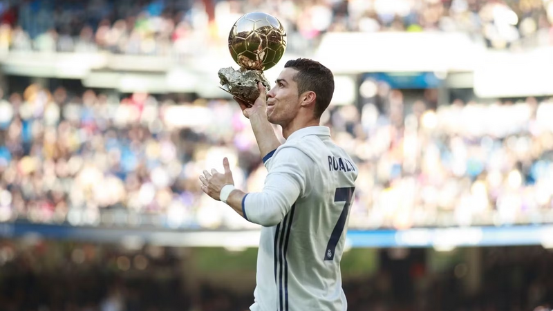 Ronaldu “Qızıl top”dan sonra paylaşım etdi