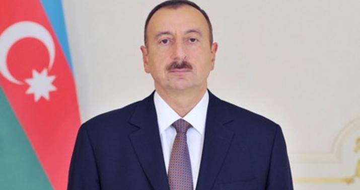 İlham Əliyev Pekində Paytaxt Muzeyi ilə tanış olub