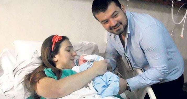 Boşanan qadın əşyalarını götürmək üçün evə döndü, dəhşət yaşandı – ŞOK TƏFƏRRÜAT