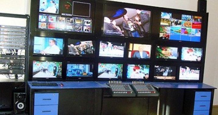 Fotoqraf, iqtisadçı, alim – Azərbaycanlı aparıcıların keçmişi