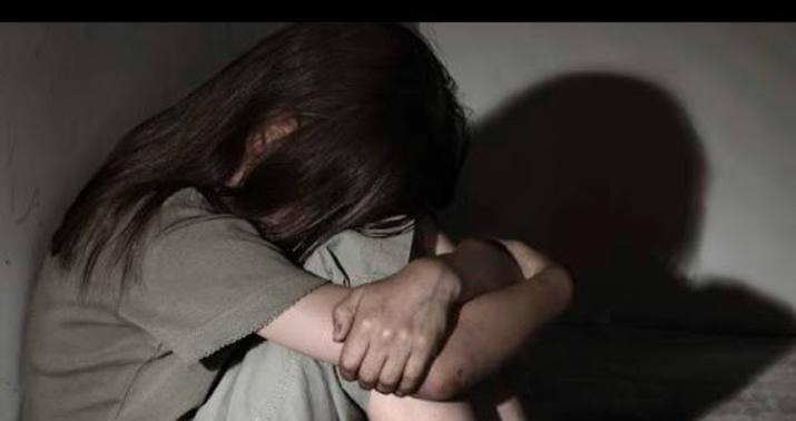 Ana qızının yataq otağına girincə dəhşətə gəldi - ŞOK TƏFƏRRÜAT