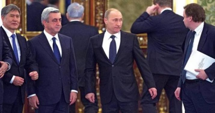 Sarkisyandan Putinə etiraz: "Bu, əxlaqsızlıqdır"