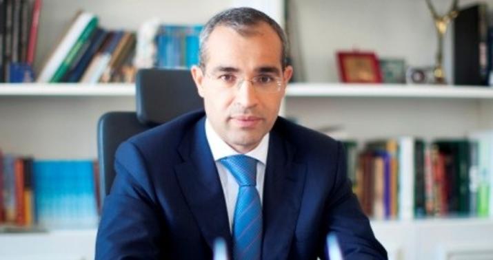 Mikayıl Cabbarov: Yaxşı müəllim zəif müəllimdən çox maaş almalıdır - MÜSAHİBƏ