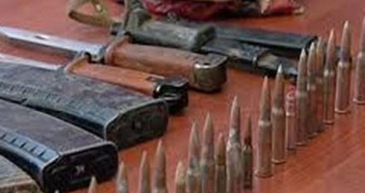Nardaran sakinləri avtomat və tüfənglərini polisə təhvil verdi