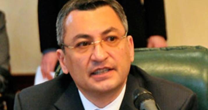 Rövşən Rzayev: “Ermənilər atamı girov götürəndə qardaşım zəng etdi ki...” - MÜSAHİBƏ