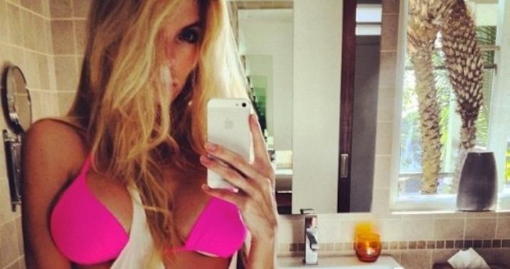 Ormon va tepaliklarda porno video Seksual blondalar bilan porno video