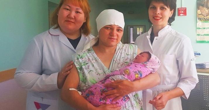 Doğuş zamanı qan iyinə ayılar gəldi