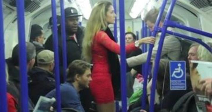 Metroda qadına əxlaqsız təklif  - EKSPERİMENT/VİDEO