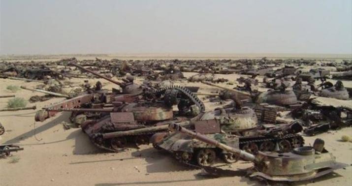Tank məzarlığı  FOTOLAR