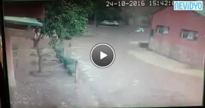 Gənc qızı ildırım vurdu  - VİDEO